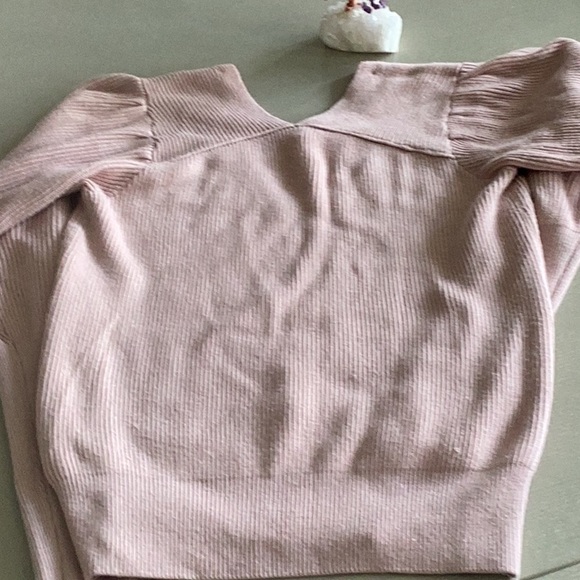 Free People long sleeve sweater, blush color, SZ M, EUC, worn 3-4 times - Picture 3 of 3